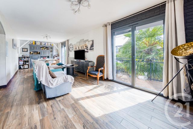 maison à vendre - 6 pièces - 100.0 m2 - VIGNEUX SUR SEINE - 91 - ILE-DE-FRANCE - Century 21 Optimmo