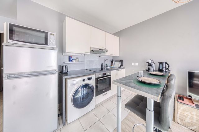 Appartement Studio à vendre - 1 pièce - 28.45 m2 - VIGNEUX SUR SEINE - 91 - ILE-DE-FRANCE - Century 21 Optimmo