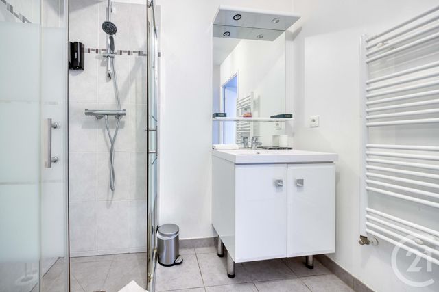 Appartement Studio à vendre - 1 pièce - 28.45 m2 - VIGNEUX SUR SEINE - 91 - ILE-DE-FRANCE - Century 21 Optimmo