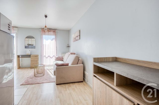 Appartement Studio à vendre - 1 pièce - 28.45 m2 - VIGNEUX SUR SEINE - 91 - ILE-DE-FRANCE - Century 21 Optimmo