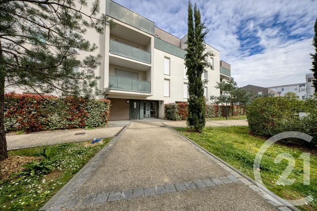 Appartement F3 à vendre - 3 pièces - 54.33 m2 - VIGNEUX SUR SEINE - 91 - ILE-DE-FRANCE - Century 21 Optimmo