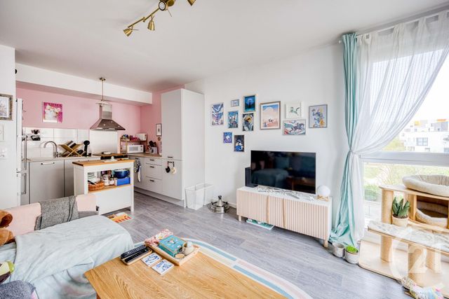 Appartement F3 à vendre - 3 pièces - 54.33 m2 - VIGNEUX SUR SEINE - 91 - ILE-DE-FRANCE - Century 21 Optimmo