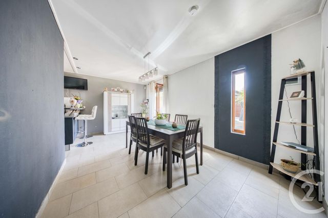 maison à vendre - 5 pièces - 94.58 m2 - VIGNEUX SUR SEINE - 91 - ILE-DE-FRANCE - Century 21 Optimmo