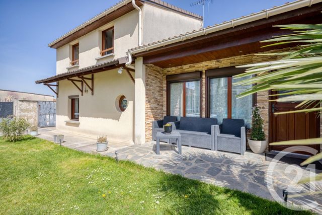 maison à vendre - 5 pièces - 94.58 m2 - VIGNEUX SUR SEINE - 91 - ILE-DE-FRANCE - Century 21 Optimmo