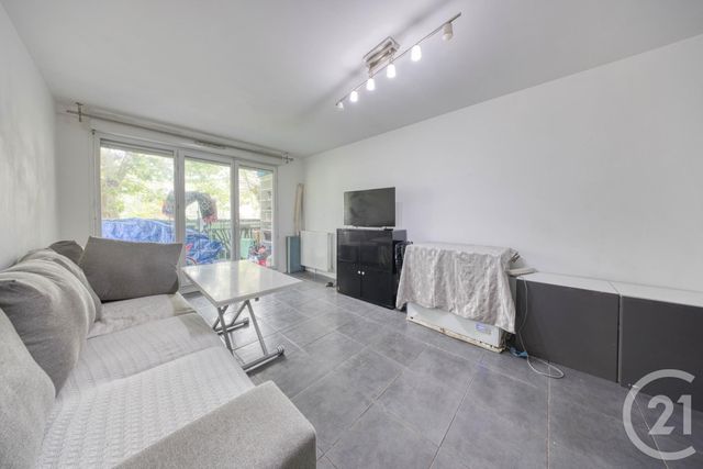 Appartement F4 à vendre - 4 pièces - 73.15 m2 - VIGNEUX SUR SEINE - 91 - ILE-DE-FRANCE - Century 21 Optimmo