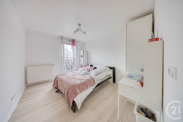 Appartement F4 à vendre - 4 pièces - 73.15 m2 - VIGNEUX SUR SEINE - 91 - ILE-DE-FRANCE - Century 21 Optimmo
