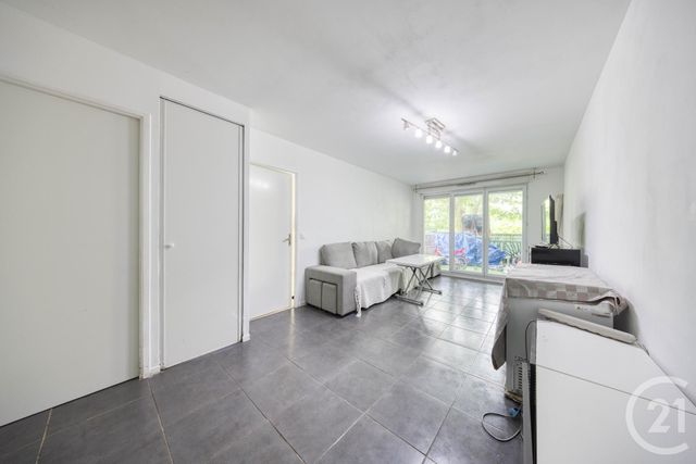 Appartement F4 à vendre - 4 pièces - 73.15 m2 - VIGNEUX SUR SEINE - 91 - ILE-DE-FRANCE - Century 21 Optimmo