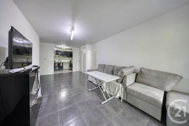 Appartement F4 à vendre - 4 pièces - 73.15 m2 - VIGNEUX SUR SEINE - 91 - ILE-DE-FRANCE - Century 21 Optimmo