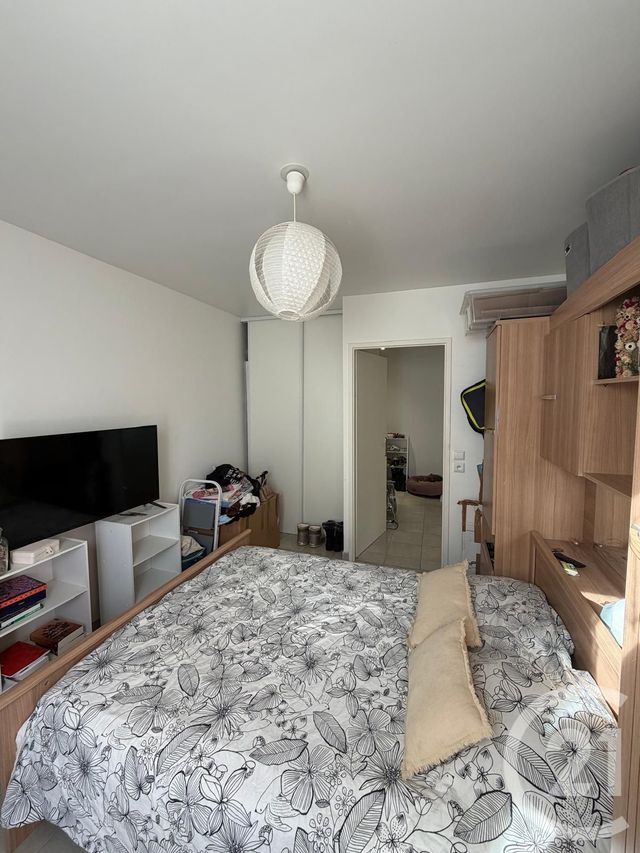 Appartement F2 à louer - 2 pièces - 49.0 m2 - VIGNEUX SUR SEINE - 91 - ILE-DE-FRANCE - Century 21 Optimmo