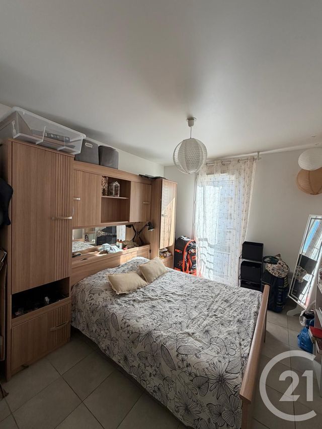 Appartement F2 à louer - 2 pièces - 49.0 m2 - VIGNEUX SUR SEINE - 91 - ILE-DE-FRANCE - Century 21 Optimmo