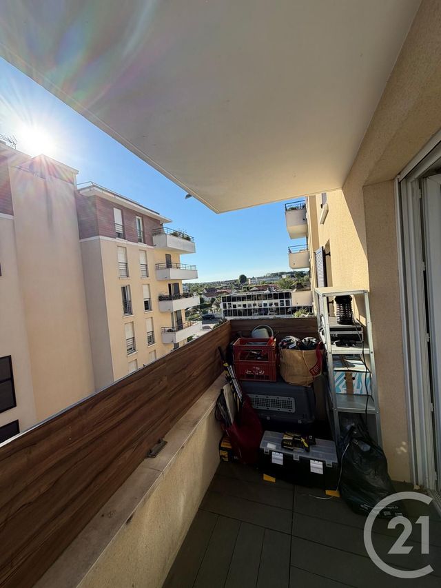 Appartement F2 à louer - 2 pièces - 49.0 m2 - VIGNEUX SUR SEINE - 91 - ILE-DE-FRANCE - Century 21 Optimmo