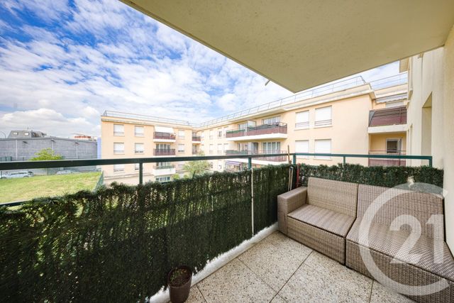 Appartement F5 à vendre - 5 pièces - 96.0 m2 - VIGNEUX SUR SEINE - 91 - ILE-DE-FRANCE - Century 21 Optimmo