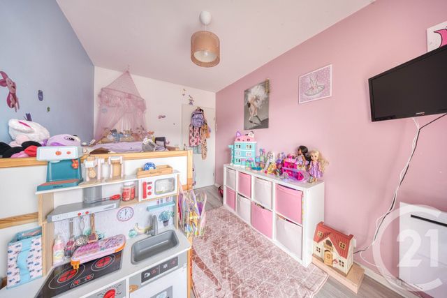 Appartement F5 à vendre - 5 pièces - 96.0 m2 - VIGNEUX SUR SEINE - 91 - ILE-DE-FRANCE - Century 21 Optimmo