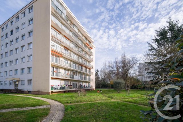 Appartement F4 à vendre - 4 pièces - 94.0 m2 - VIGNEUX SUR SEINE - 91 - ILE-DE-FRANCE - Century 21 Optimmo