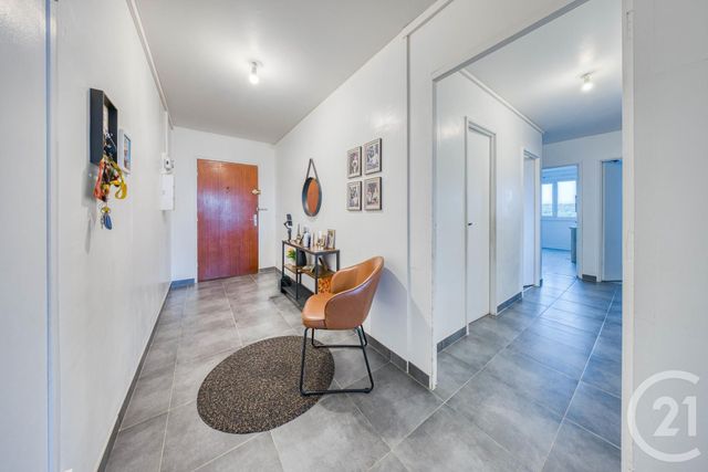Appartement F4 à vendre - 4 pièces - 94.0 m2 - VIGNEUX SUR SEINE - 91 - ILE-DE-FRANCE - Century 21 Optimmo