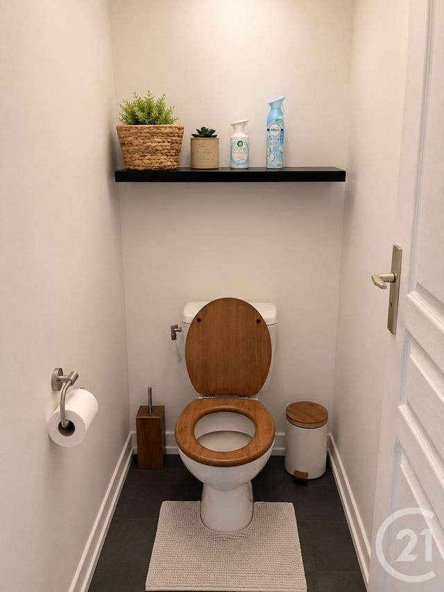 Appartement F3 à louer - 3 pièces - 62.03 m2 - VIGNEUX SUR SEINE - 91 - ILE-DE-FRANCE - Century 21 Optimmo