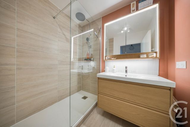 Appartement F3 à vendre - 3 pièces - 67.16 m2 - VIGNEUX SUR SEINE - 91 - ILE-DE-FRANCE - Century 21 Optimmo