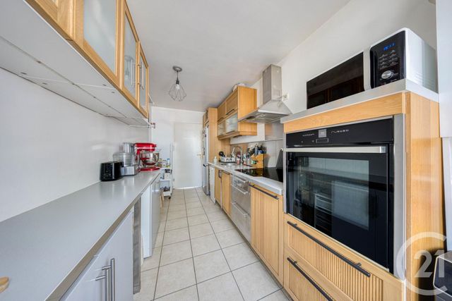 Appartement F3 à vendre - 3 pièces - 67.16 m2 - VIGNEUX SUR SEINE - 91 - ILE-DE-FRANCE - Century 21 Optimmo