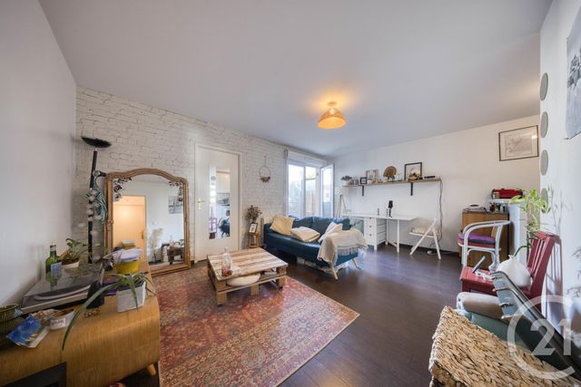 Appartement F2 à vendre - 2 pièces - 43.88 m2 - VIGNEUX SUR SEINE - 91 - ILE-DE-FRANCE - Century 21 Optimmo