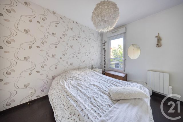 Appartement F2 à vendre - 2 pièces - 43.88 m2 - VIGNEUX SUR SEINE - 91 - ILE-DE-FRANCE - Century 21 Optimmo