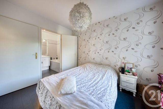 Appartement F2 à vendre - 2 pièces - 43.88 m2 - VIGNEUX SUR SEINE - 91 - ILE-DE-FRANCE - Century 21 Optimmo