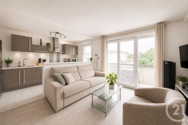 Appartement F3 à vendre - 3 pièces - 63.76 m2 - VIGNEUX SUR SEINE - 91 - ILE-DE-FRANCE - Century 21 Optimmo