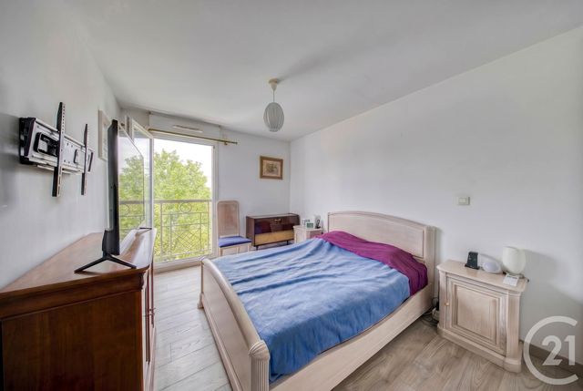 Appartement F3 à vendre - 3 pièces - 63.76 m2 - VIGNEUX SUR SEINE - 91 - ILE-DE-FRANCE - Century 21 Optimmo