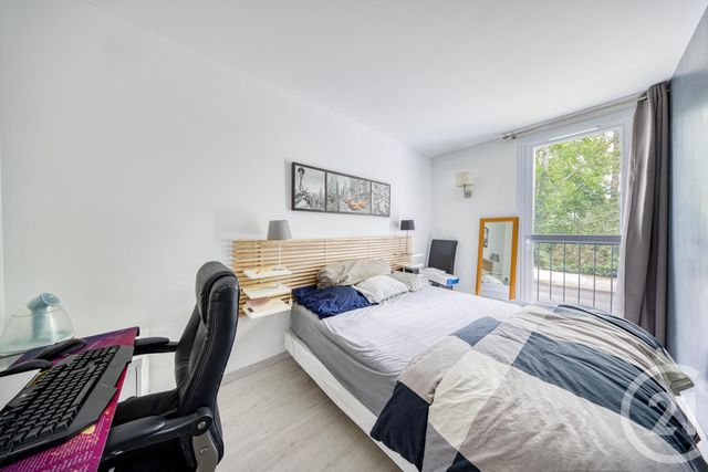 Appartement F4 à vendre - 4 pièces - 68.08 m2 - CROSNE - 91 - ILE-DE-FRANCE - Century 21 Optimmo