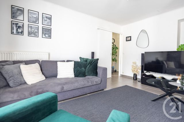 Appartement F4 à vendre - 4 pièces - 67.38 m2 - VIGNEUX SUR SEINE - 91 - ILE-DE-FRANCE - Century 21 Optimmo