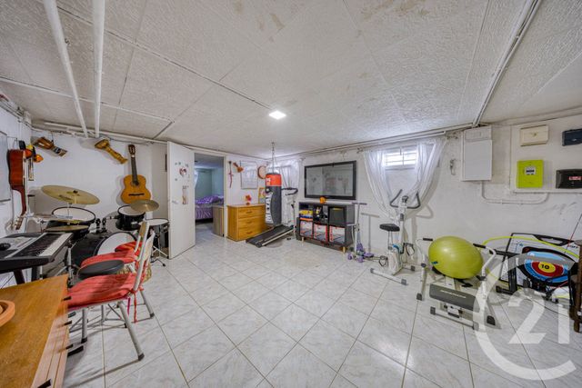 maison à vendre - 6 pièces - 140.0 m2 - VIGNEUX SUR SEINE - 91 - ILE-DE-FRANCE - Century 21 Optimmo
