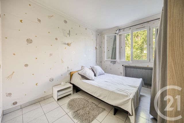 maison à vendre - 6 pièces - 140.0 m2 - VIGNEUX SUR SEINE - 91 - ILE-DE-FRANCE - Century 21 Optimmo