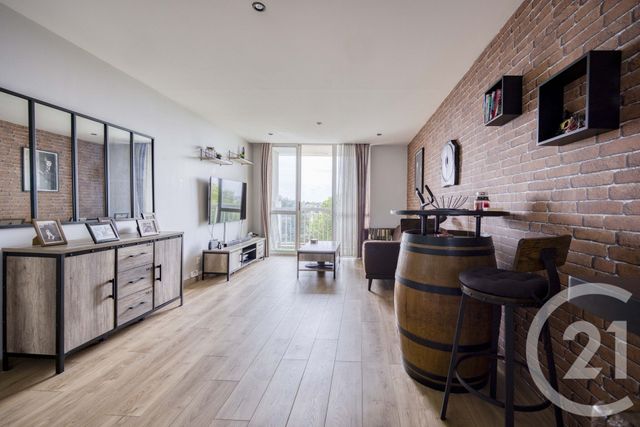 Appartement F3 à vendre - 3 pièces - 53.02 m2 - YERRES - 91 - ILE-DE-FRANCE - Century 21 Optimmo