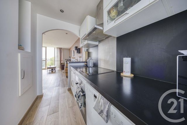 Appartement F3 à vendre - 3 pièces - 53.02 m2 - YERRES - 91 - ILE-DE-FRANCE - Century 21 Optimmo