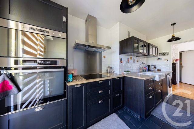 Appartement F2 à vendre - 2 pièces - 51.47 m2 - BRUNOY - 91 - ILE-DE-FRANCE - Century 21 Optimmo