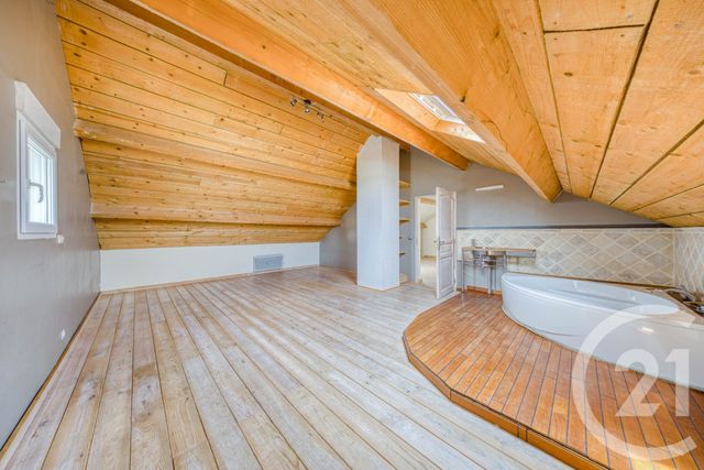 maison à vendre - 5 pièces - 153.71 m2 - VIGNEUX SUR SEINE - 91 - ILE-DE-FRANCE - Century 21 Optimmo