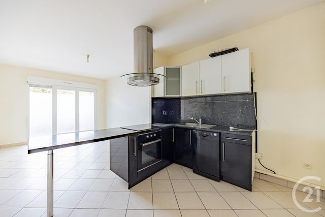 Appartement Duplex à vendre - 3 pièces - 65.19 m2 - VIGNEUX SUR SEINE - 91 - ILE-DE-FRANCE - Century 21 Optimmo
