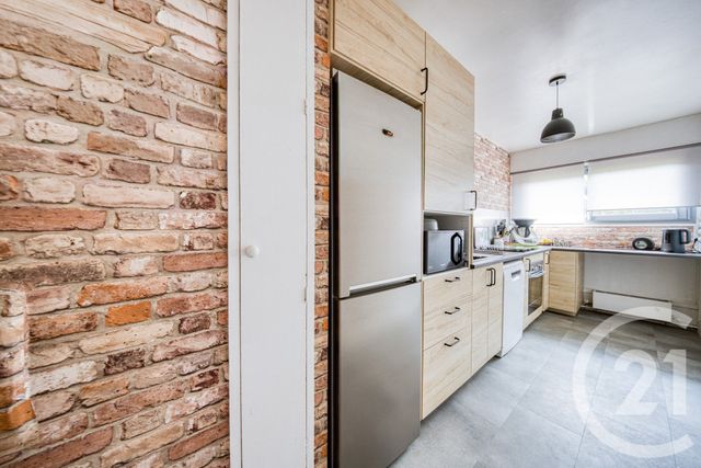 Appartement F4 à vendre - 4 pièces - 79.0 m2 - BRUNOY - 91 - ILE-DE-FRANCE - Century 21 Optimmo
