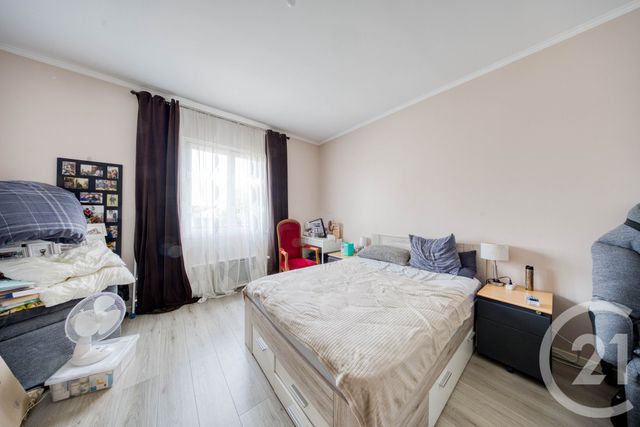 maison à vendre - 6 pièces - 130.57 m2 - VIGNEUX SUR SEINE - 91 - ILE-DE-FRANCE - Century 21 Optimmo
