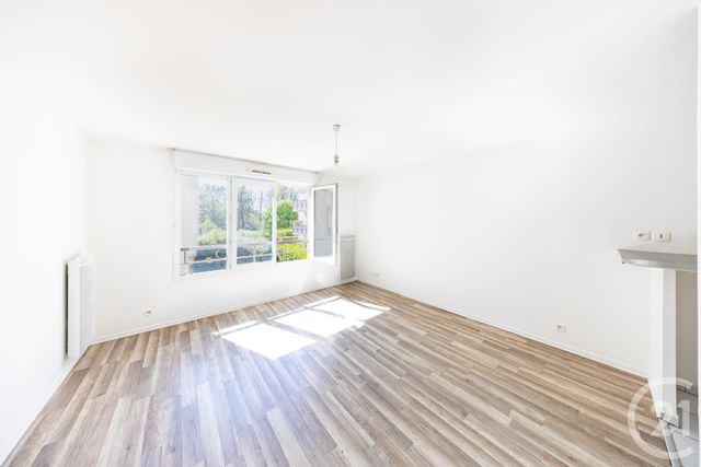 Appartement F2 à vendre - 2 pièces - 39.0 m2 - VIGNEUX SUR SEINE - 91 - ILE-DE-FRANCE - Century 21 Optimmo