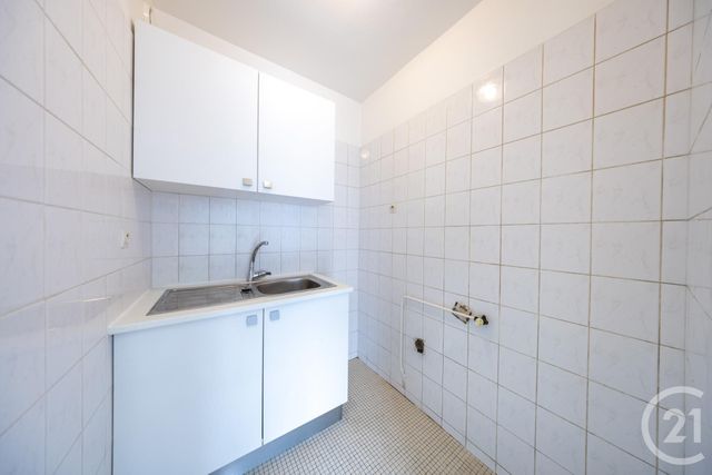 Appartement F1 à vendre - 1 pièce - 28.43 m2 - BOISSY ST LEGER - 94 - ILE-DE-FRANCE - Century 21 Optimmo