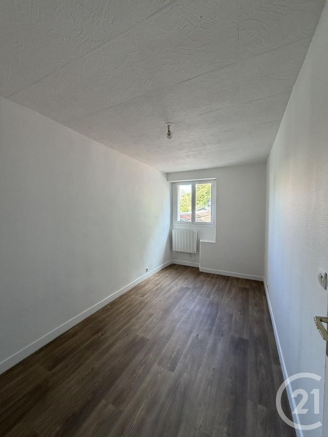 Appartement à louer - 3 pièces - 65.43 m2 - DRAVEIL - 91 - ILE-DE-FRANCE - Century 21 Optimmo
