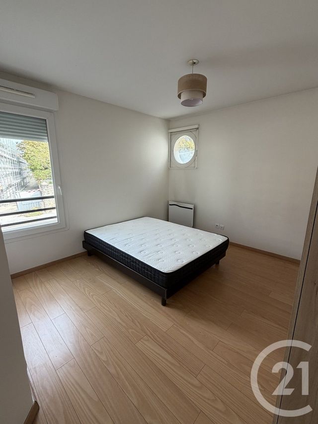 Appartement F2 à louer - 2 pièces - 45.44 m2 - DRAVEIL - 91 - ILE-DE-FRANCE - Century 21 Optimmo