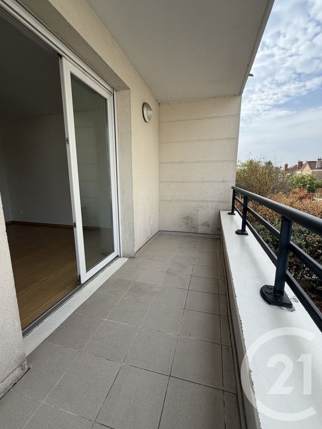 Appartement F2 à louer - 2 pièces - 45.44 m2 - DRAVEIL - 91 - ILE-DE-FRANCE - Century 21 Optimmo