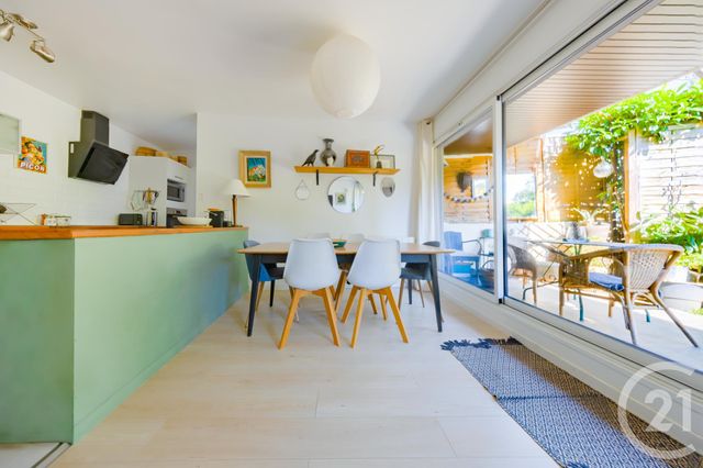 Appartement F4 à vendre - 5 pièces - 87.6 m2 - CROSNE - 91 - ILE-DE-FRANCE - Century 21 Optimmo