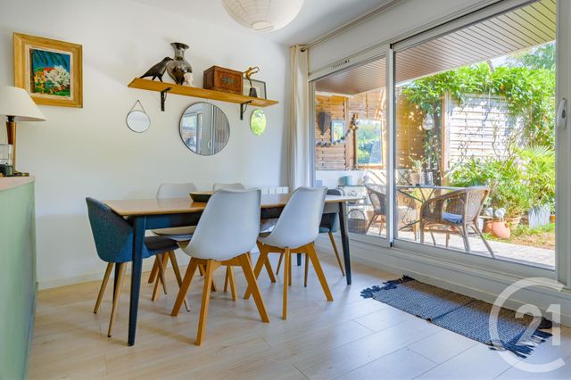 Appartement F4 à vendre - 5 pièces - 87.6 m2 - CROSNE - 91 - ILE-DE-FRANCE - Century 21 Optimmo