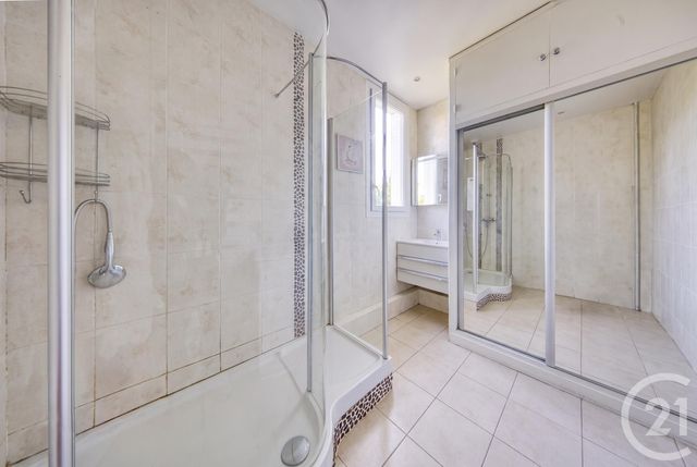 Appartement à vendre - 3 pièces - 72.16 m2 - SOISY SUR SEINE - 91 - ILE-DE-FRANCE - Century 21 Optimmo