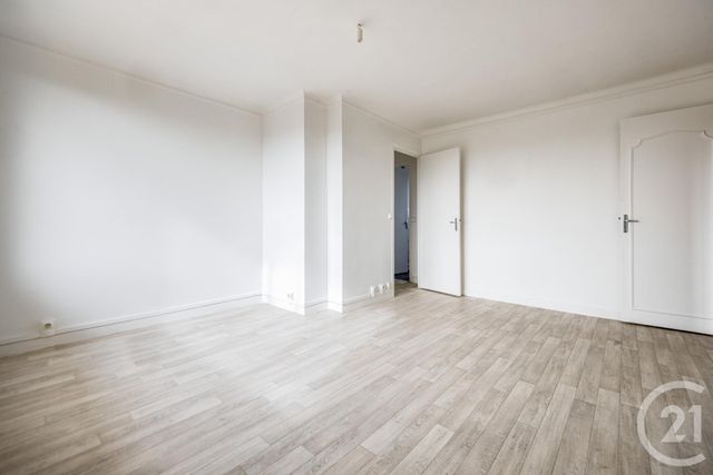 Appartement F3 à vendre - 3 pièces - 58.03 m2 - VIGNEUX SUR SEINE - 91 - ILE-DE-FRANCE - Century 21 Optimmo